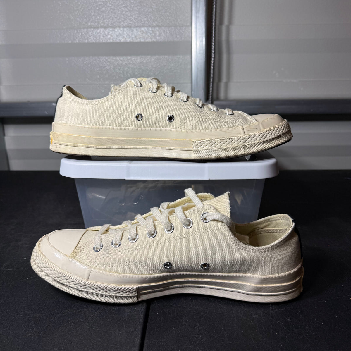 Size 10 - CDG x Converse Chuck 70 Low Milk Heart