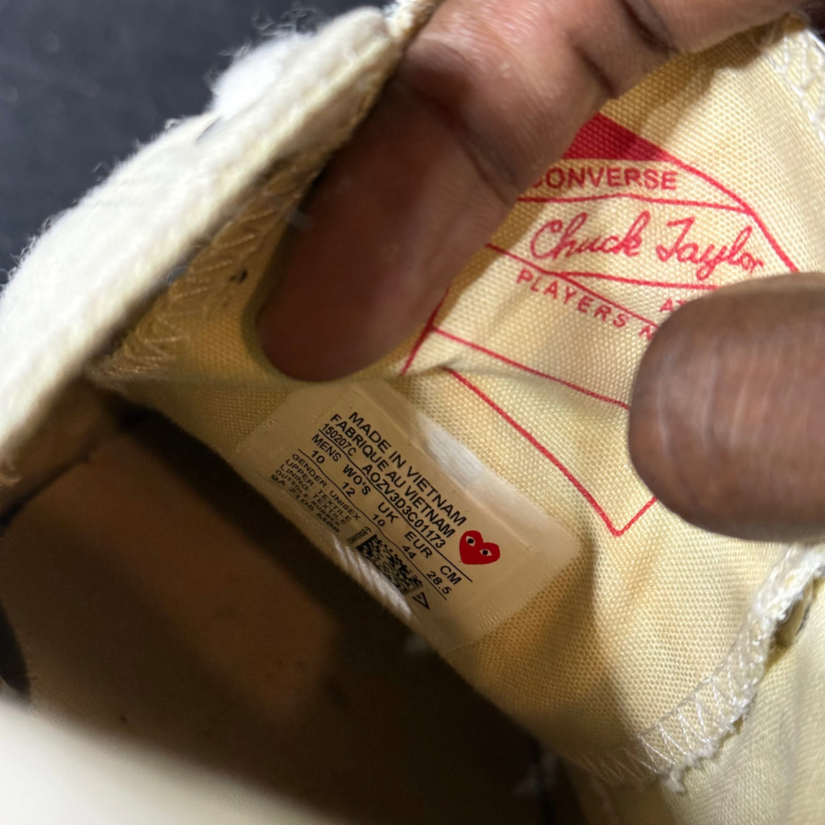 Size 10 - CDG x Converse Chuck 70 Low Milk Heart