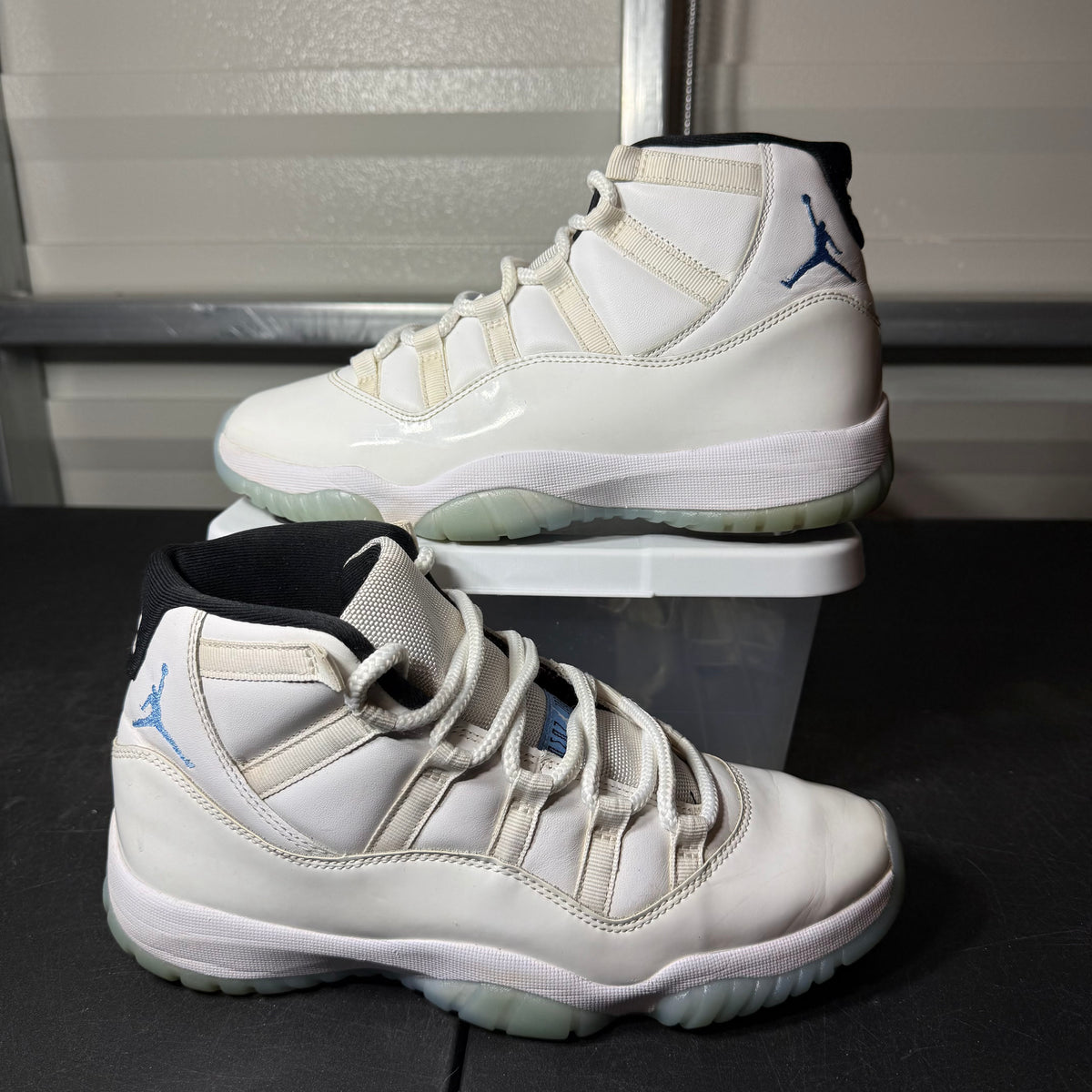 Size 9 - AJ 11 Legend Blue