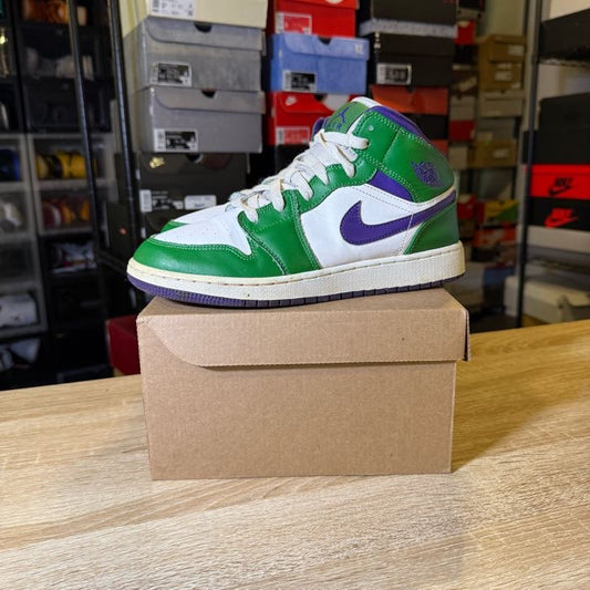 Size 7 - AJ 1 Mid Incredible Hulk