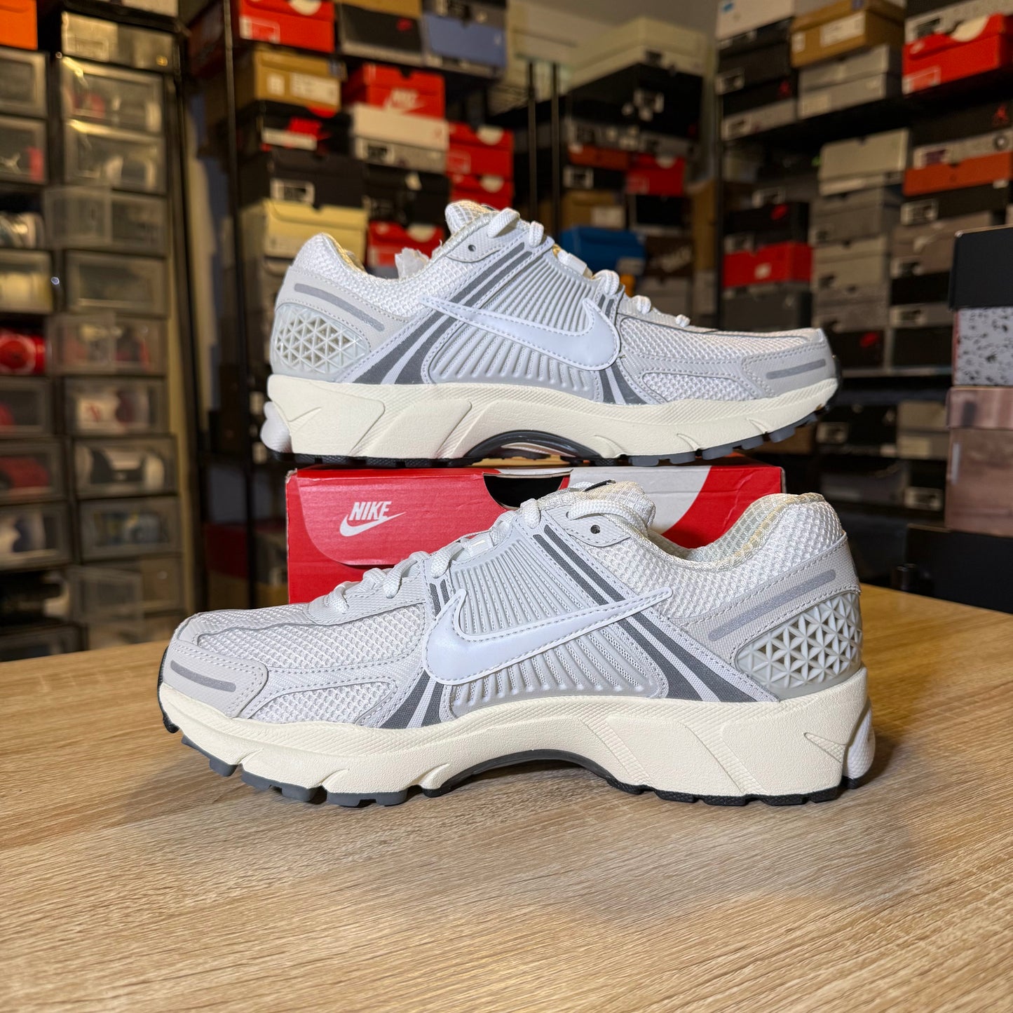Size 10.5 - Vomero Photon Dust Metallic