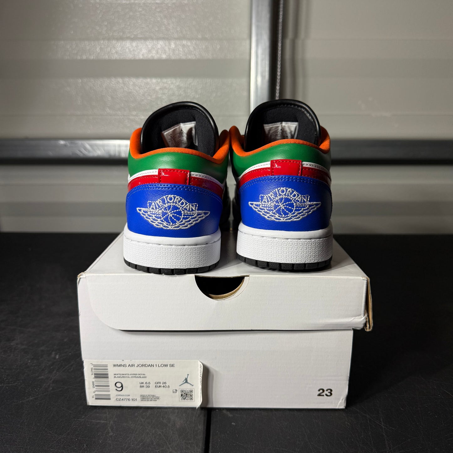 Size 9W - AJ 1 Low Multi
