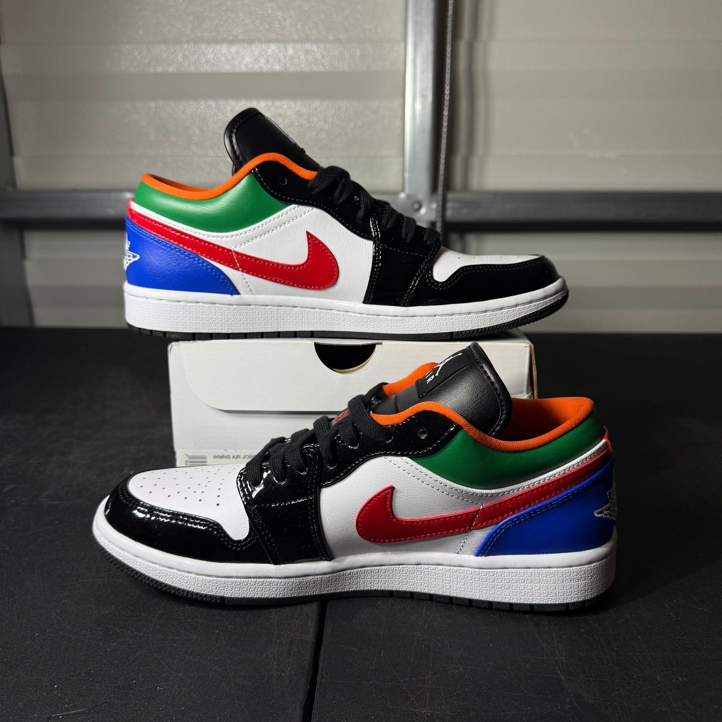 Size 9W - AJ 1 Low Multi