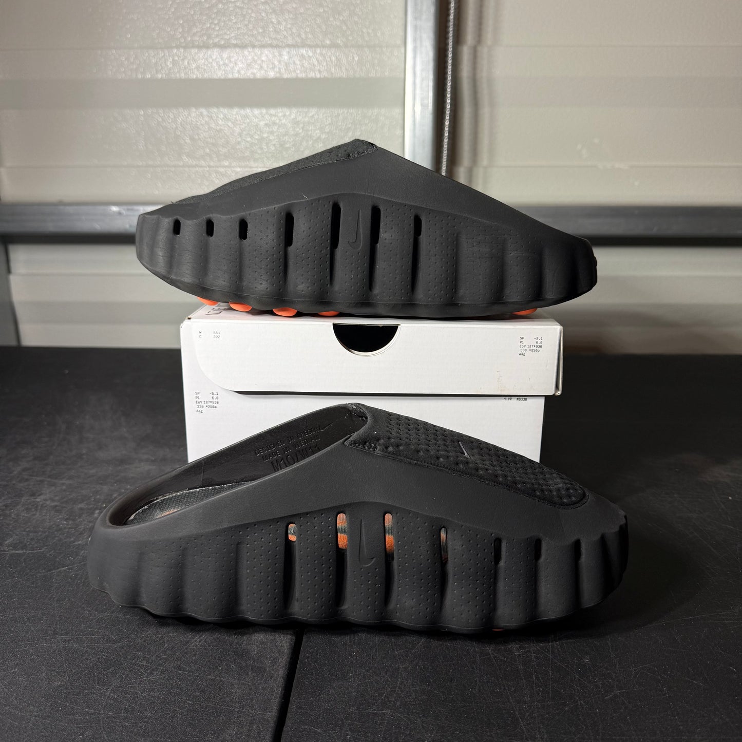 Size 10 - Nike Mind 001 Slide Black