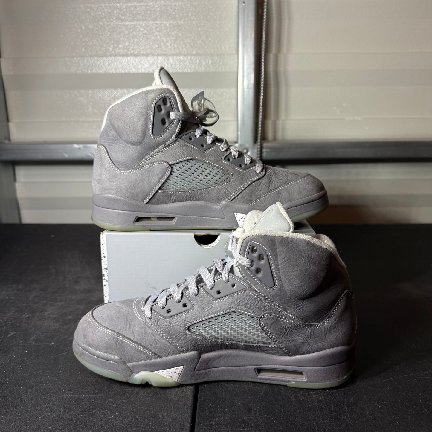 Size 8 - AJ 5 Wolf Grey