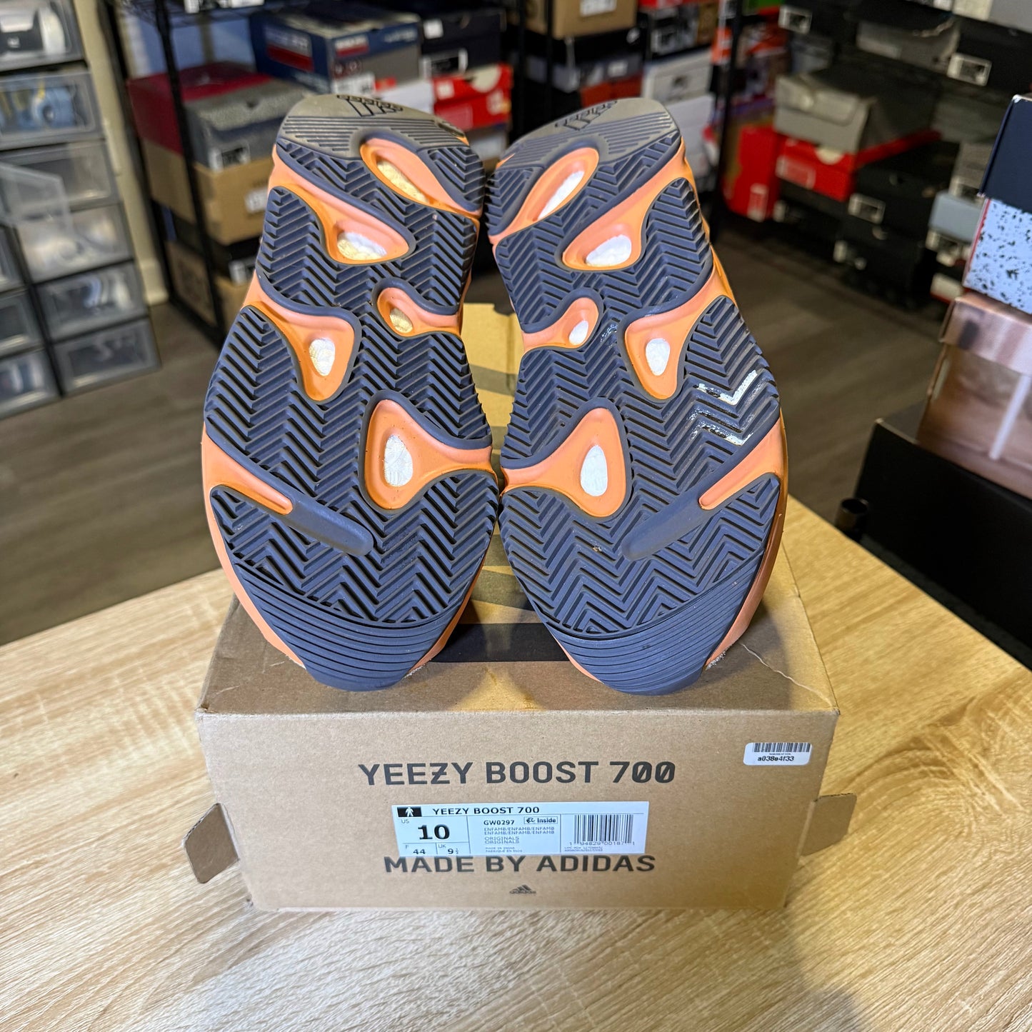 Size 10 - YZY 700 Enflame