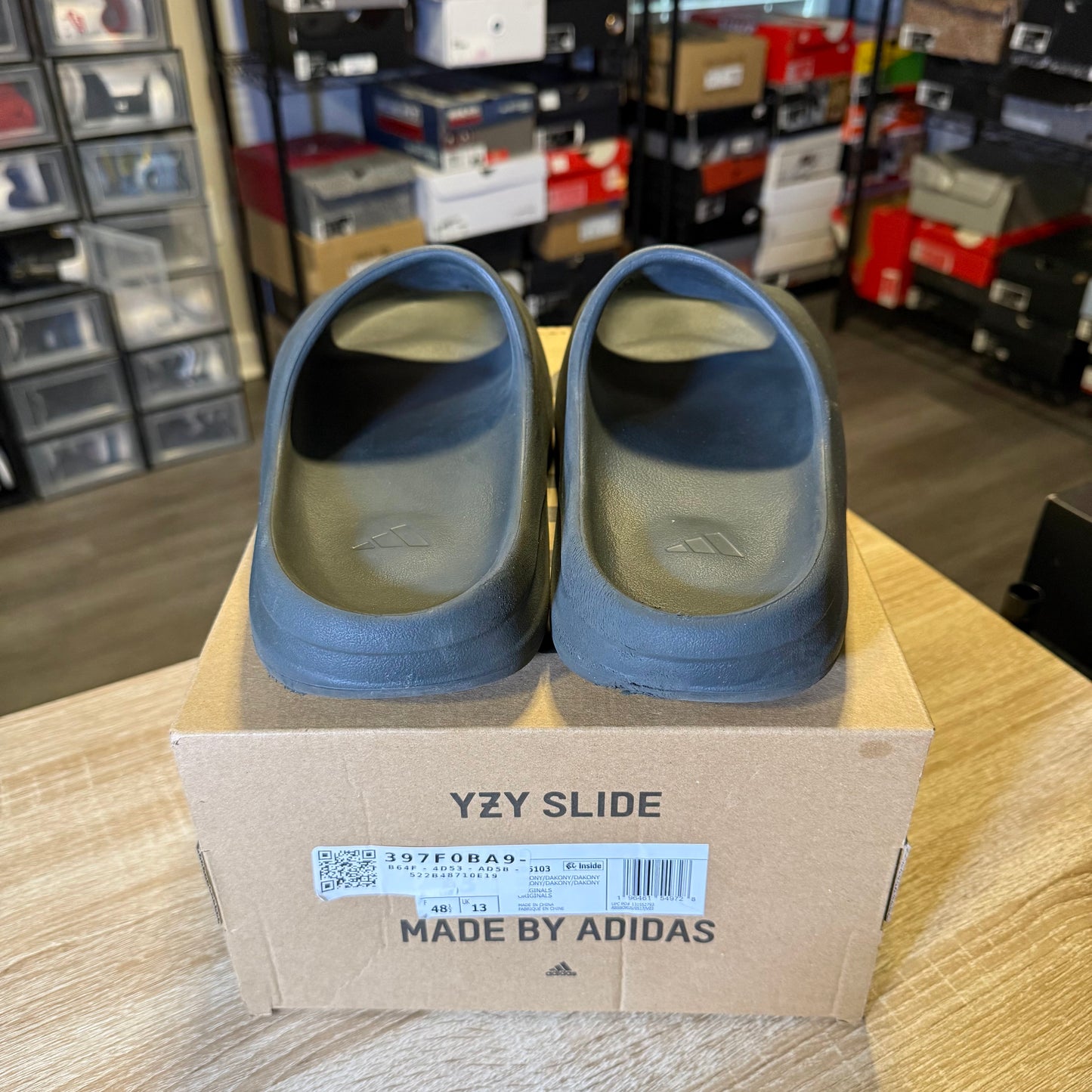 Size 13 - YZY Slide Dark Onyx