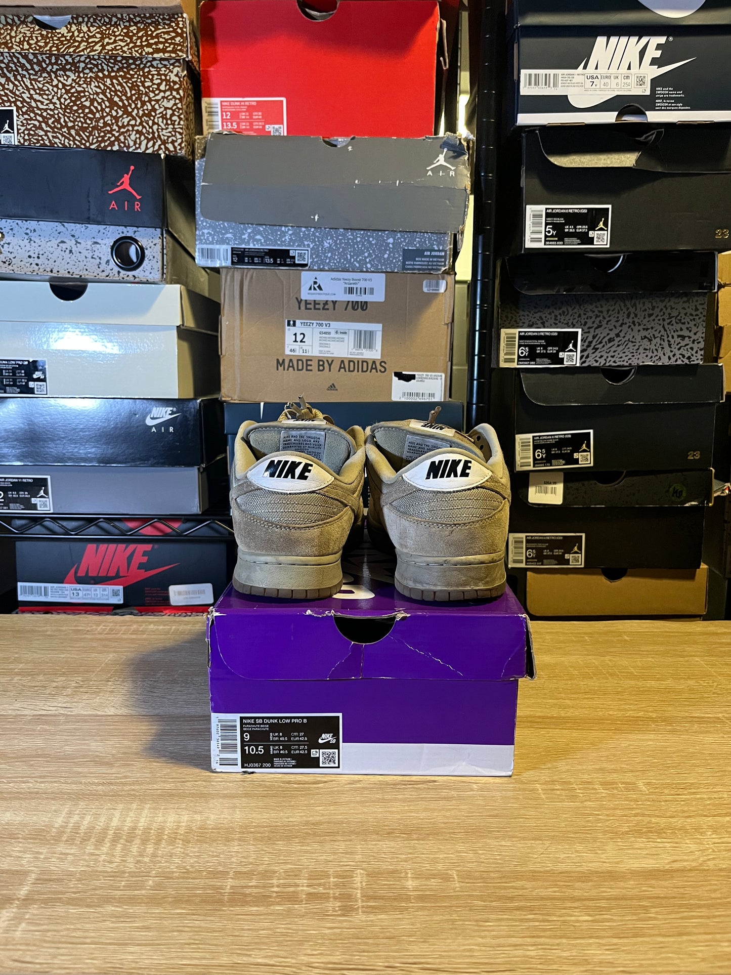 Size 9 - Dunk Parachute Beige