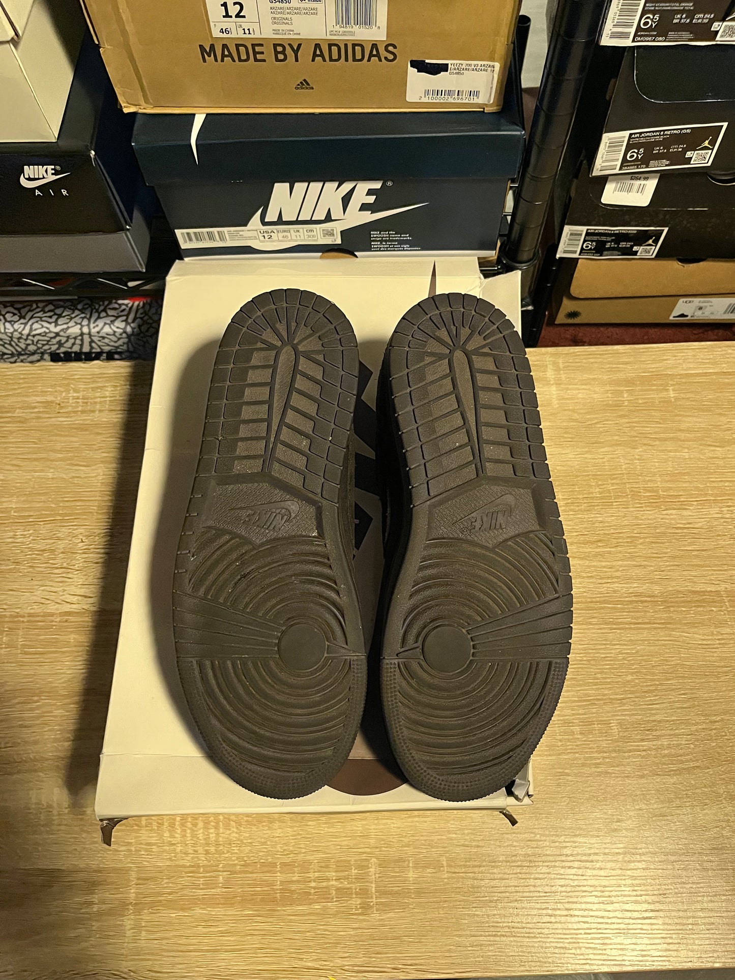 Size 9.5 - Travis Scott AJ 1 Retro OG SP Low Velvet Brown