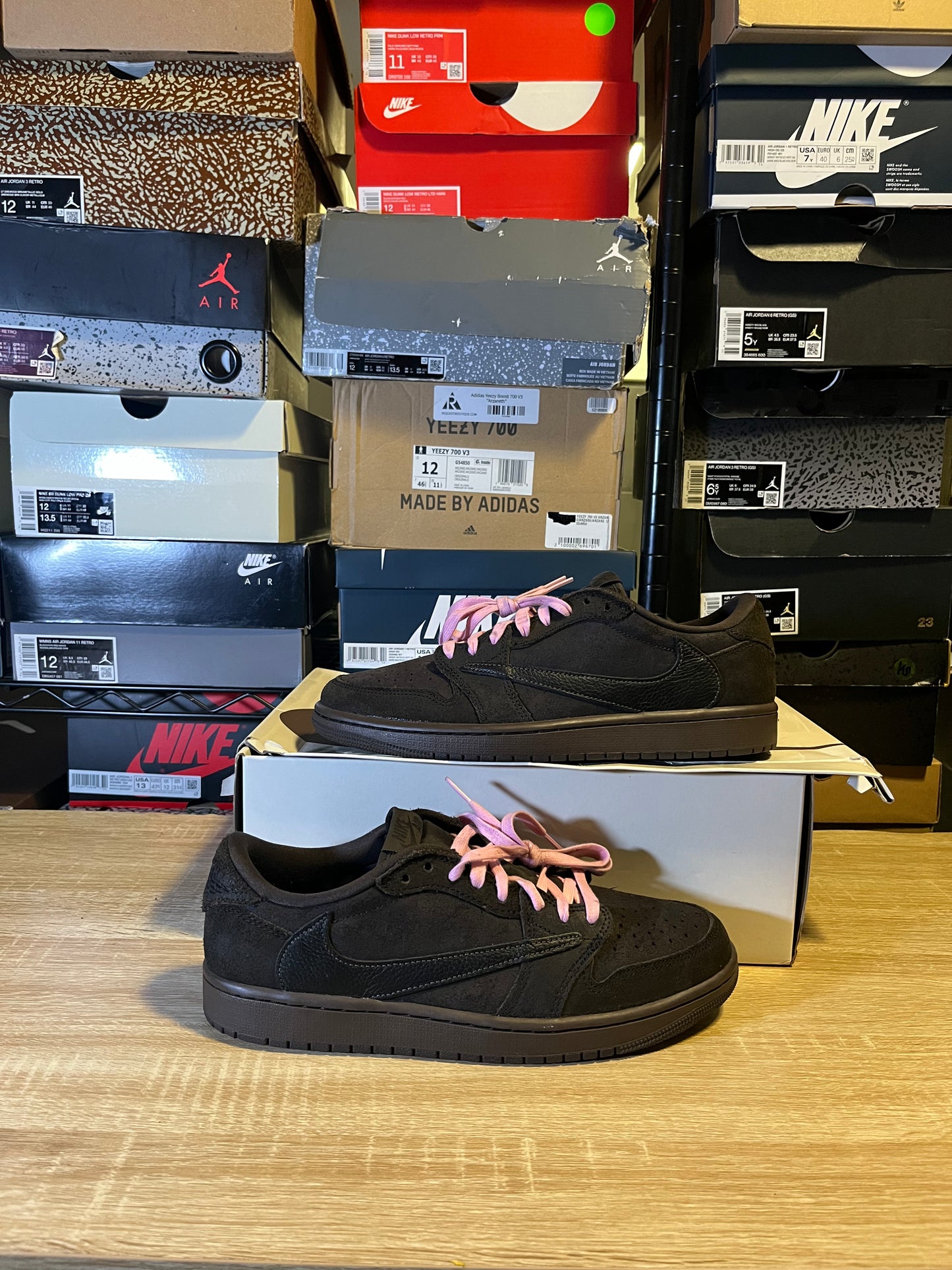 Size 9.5 - Travis Scott AJ 1 Retro OG SP Low Velvet Brown