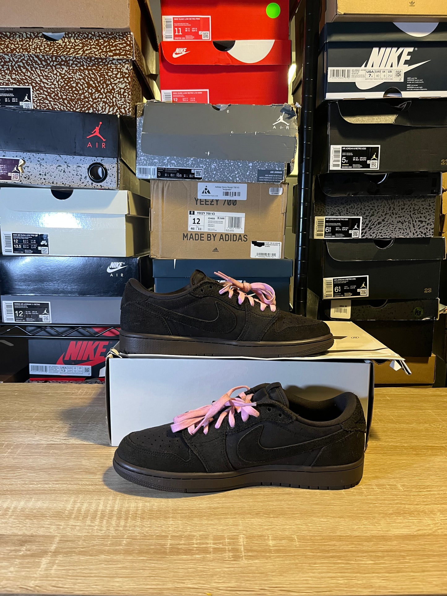Size 9.5 - Travis Scott AJ 1 Retro OG SP Low Velvet Brown