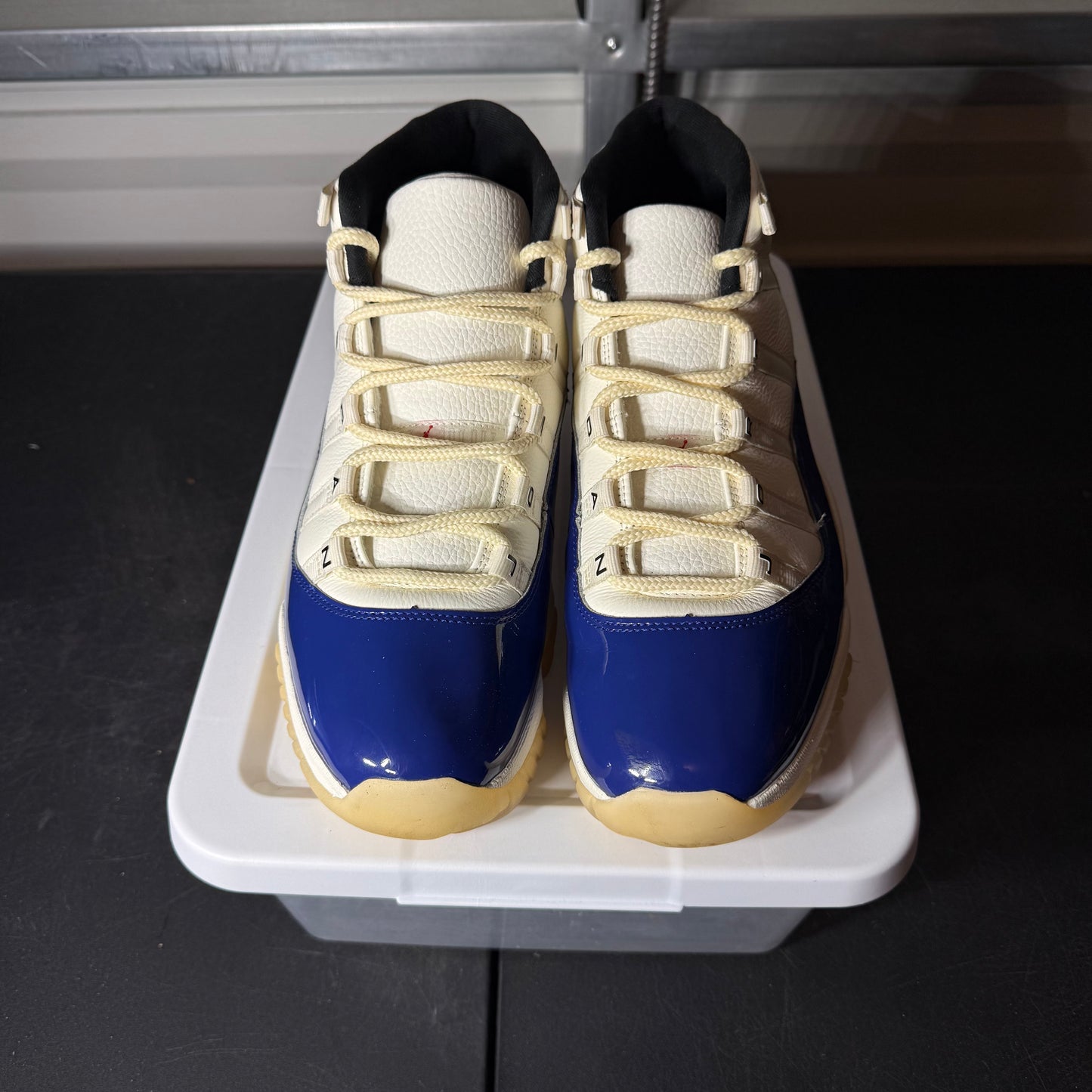 Size 11 - AJ 11 Rare Air