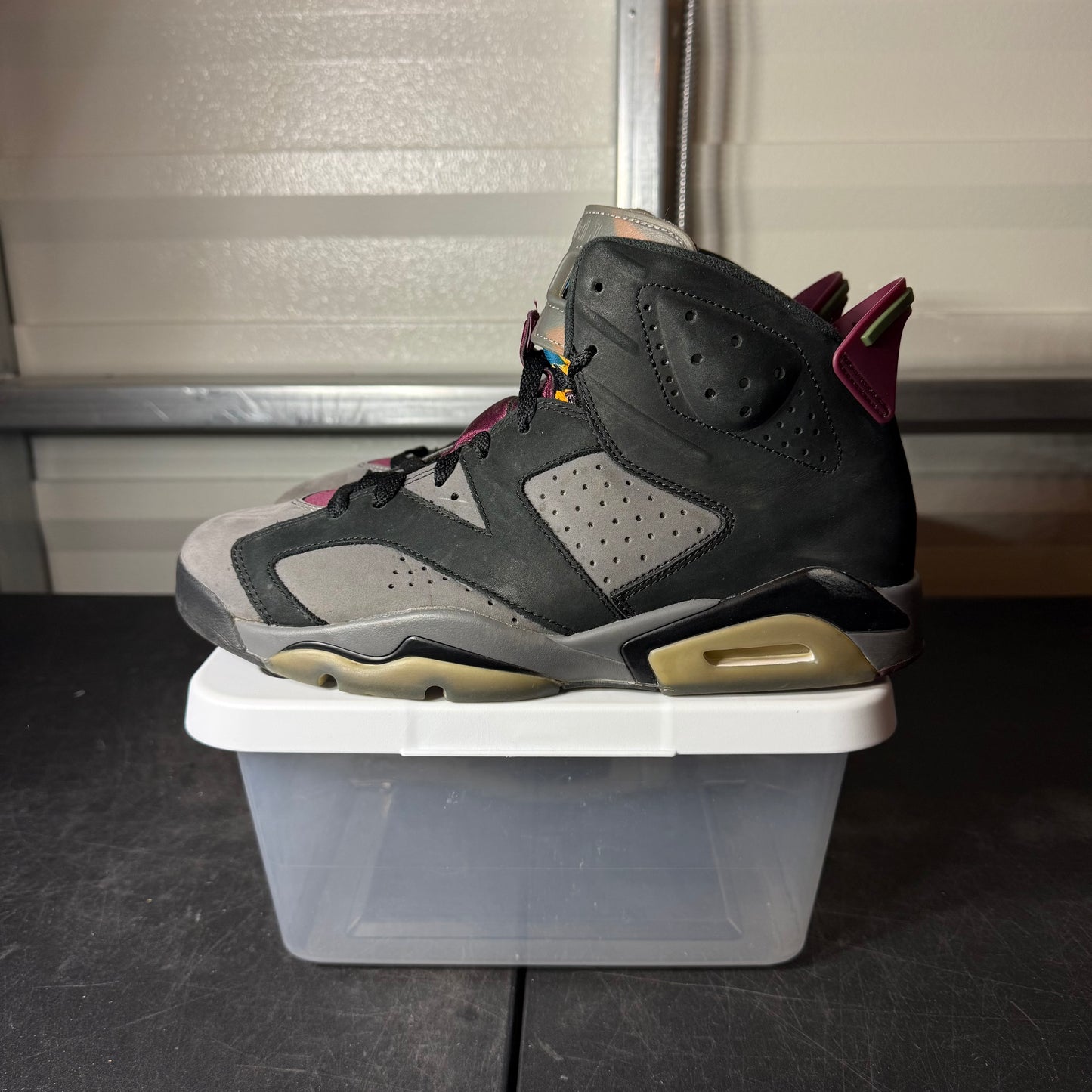 Size 10.5 - AJ 6 Bordeaux