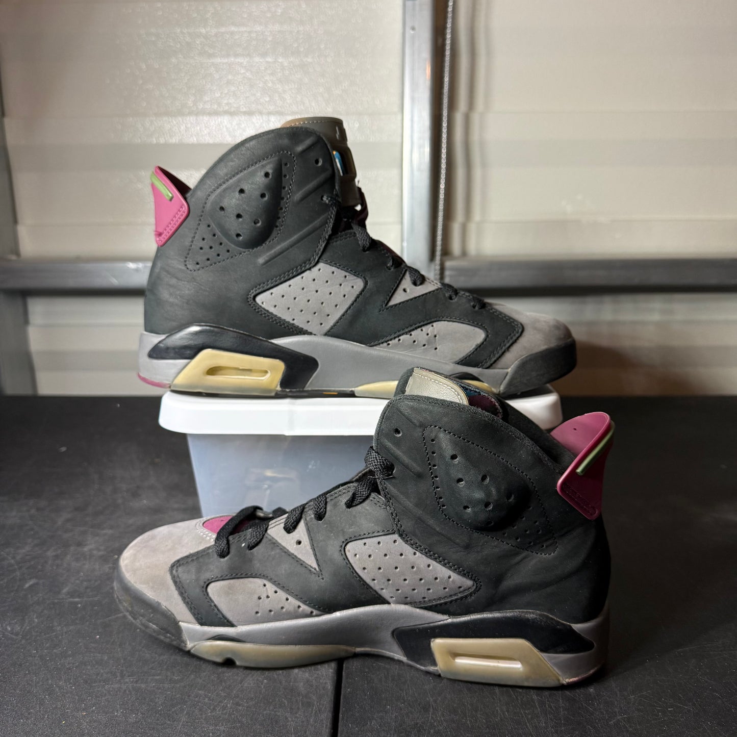 Size 10.5 - AJ 6 Bordeaux