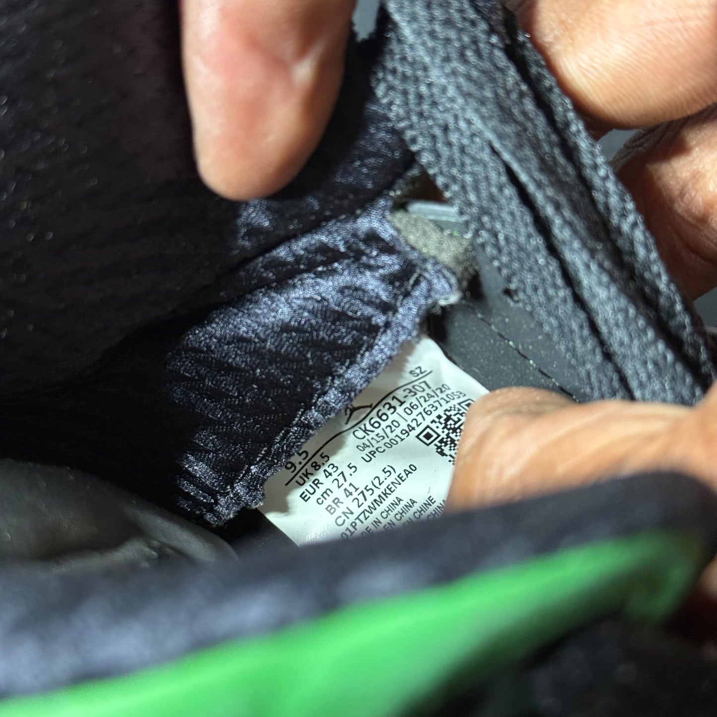Size 9.5 - AJ 5 Oregon