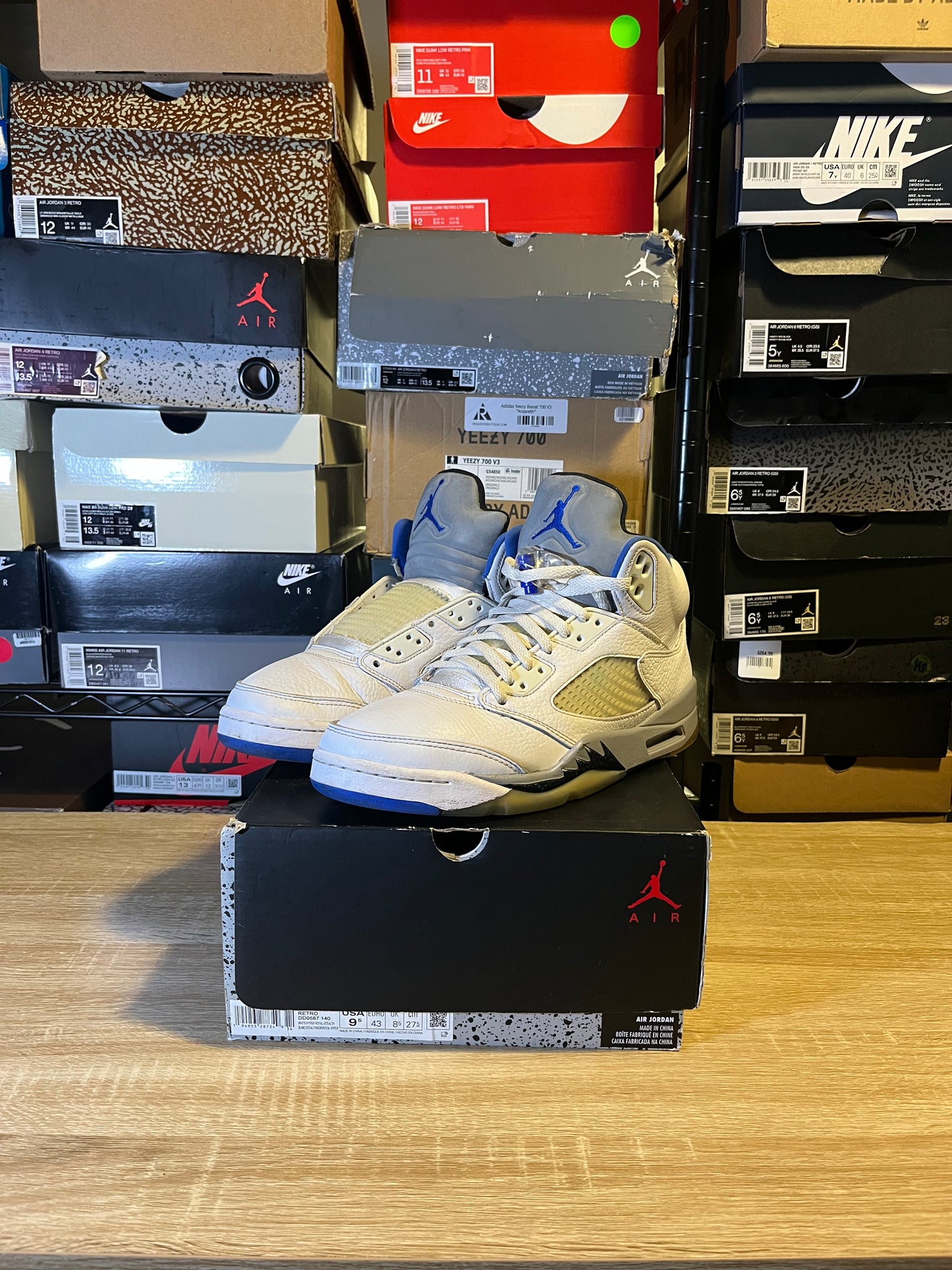 Size 9.5 - AJ 5 Stealth 2.0