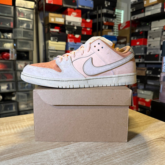 Size 12 - Dunk SB Low Trocadéro Gardens