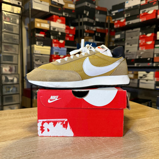 Size 9 - Air Tailwind 79 Parachute Beige