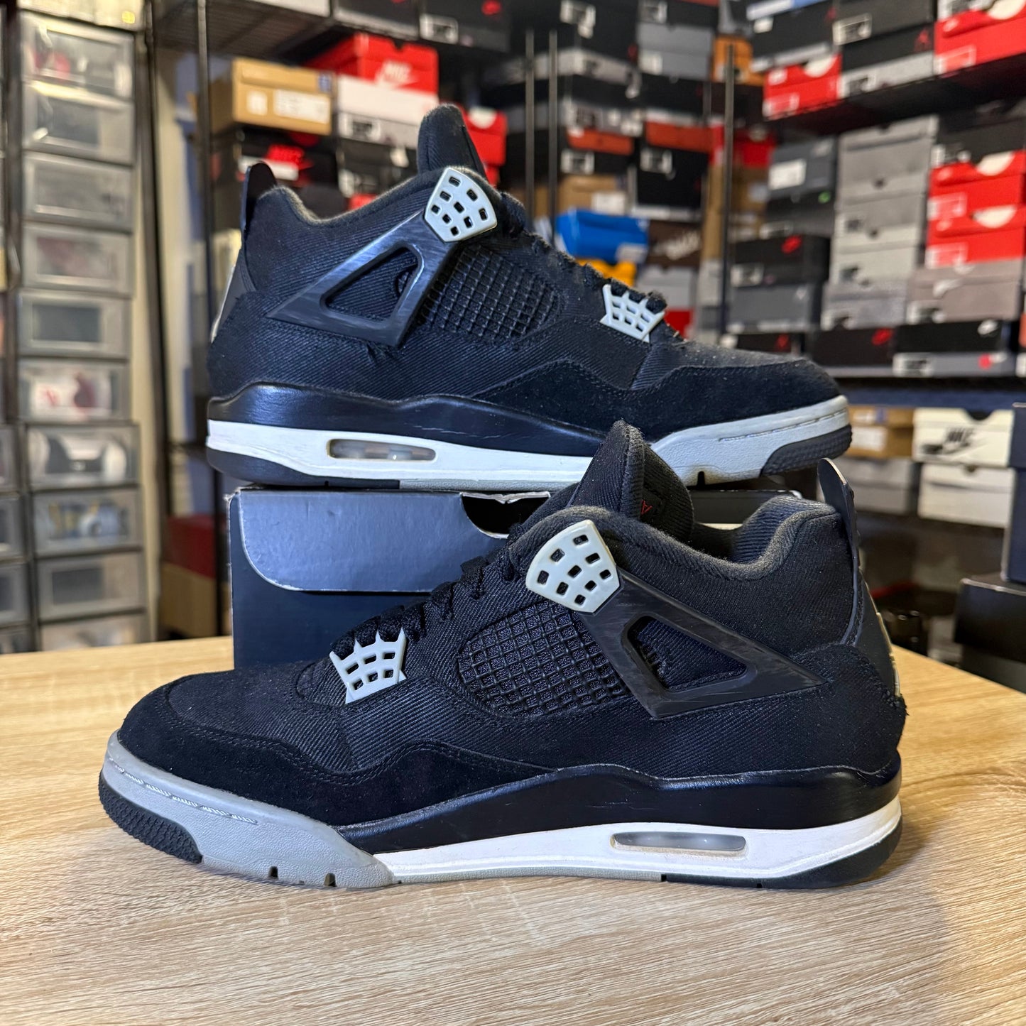 Size 9 - AJ 4 Black Canvas