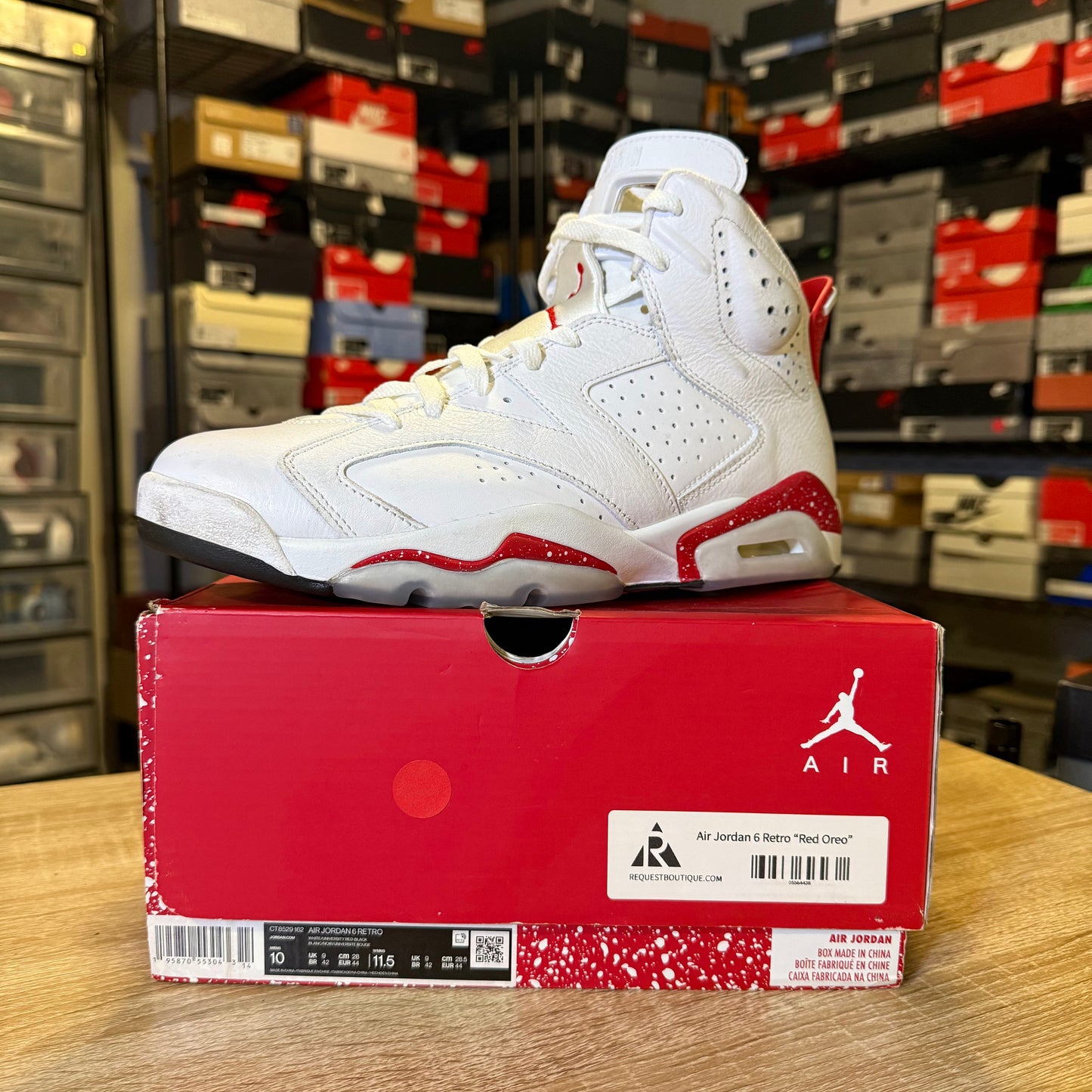 Size 10 - AJ 6 Red Oreo Size 10