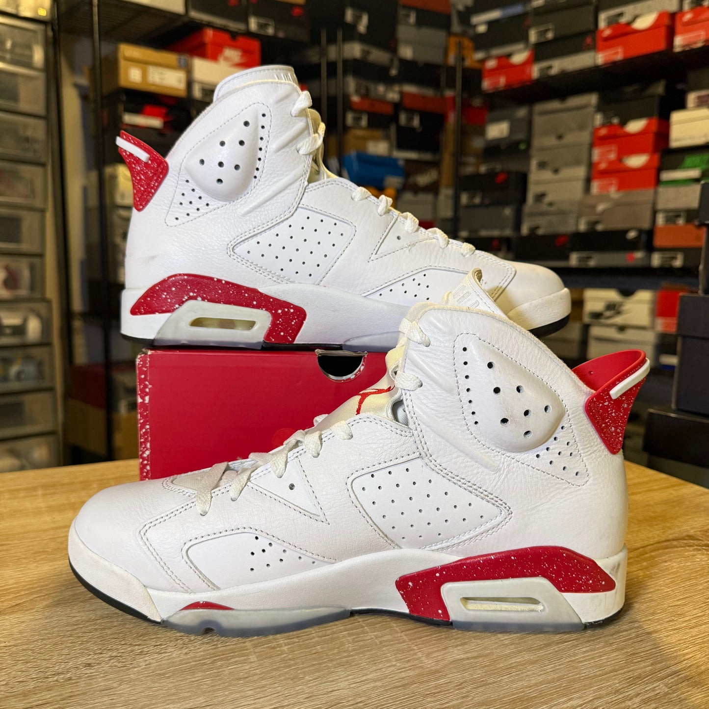 Size 10 - AJ 6 Red Oreo Size 10