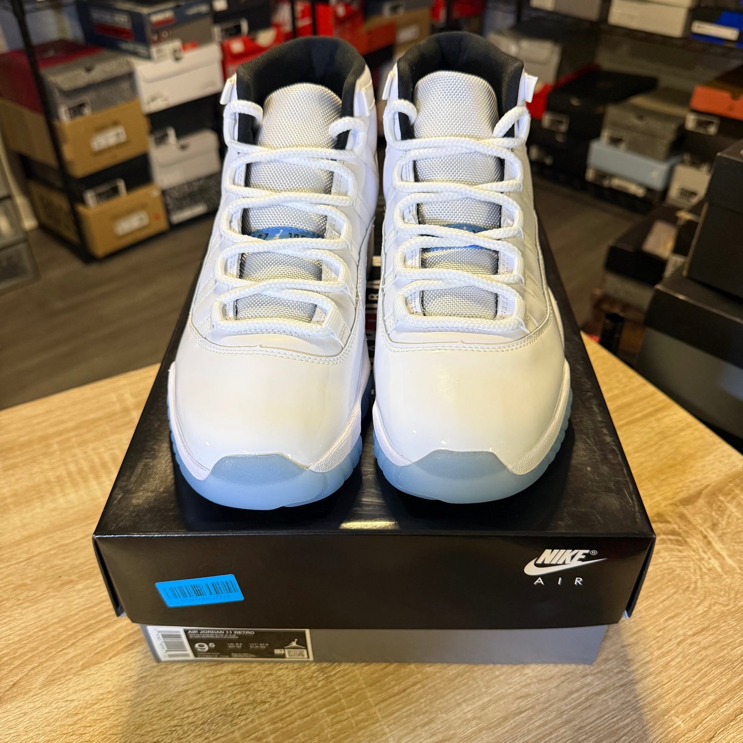 Size 9.5 - AJ 11 Legend Blue