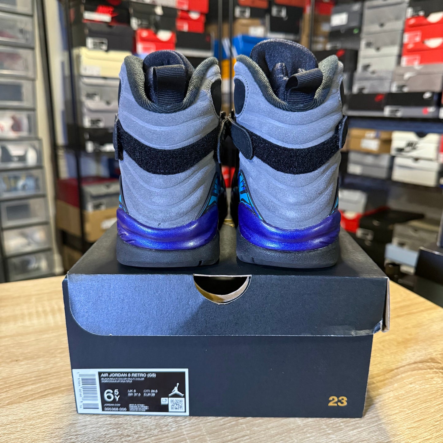 Size 6.5Y - AJ 8 Aqua