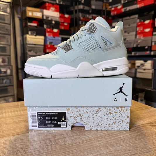 Size 6 M- Air Jordan 4 Retro Abundance / Seafoam