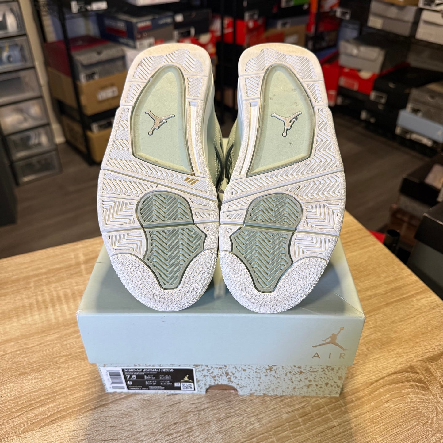 Size 6 M- Air Jordan 4 Retro Abundance / Seafoam