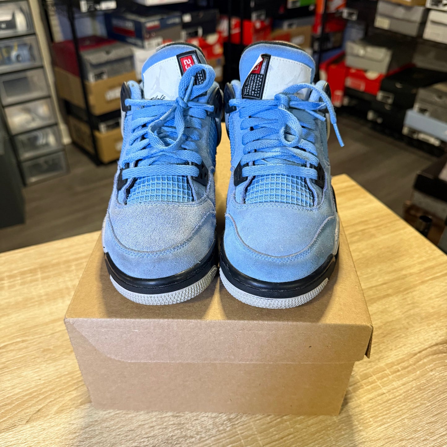 Size 6Y - AJ 4 University Blue