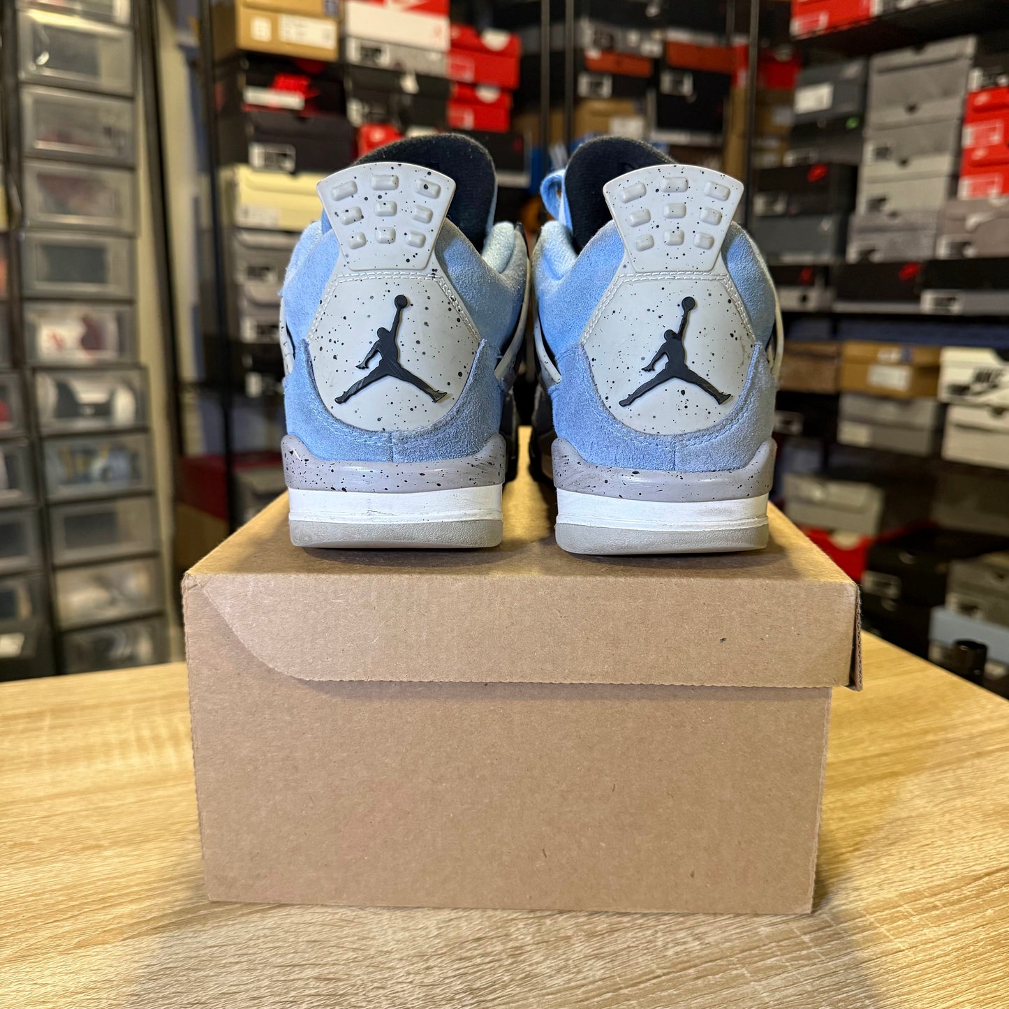 Size 6Y - AJ 4 University Blue