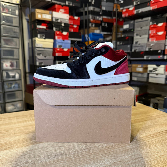 Size 5.5 M - Air Jordan 1 SE Low Velvet Black Toe
