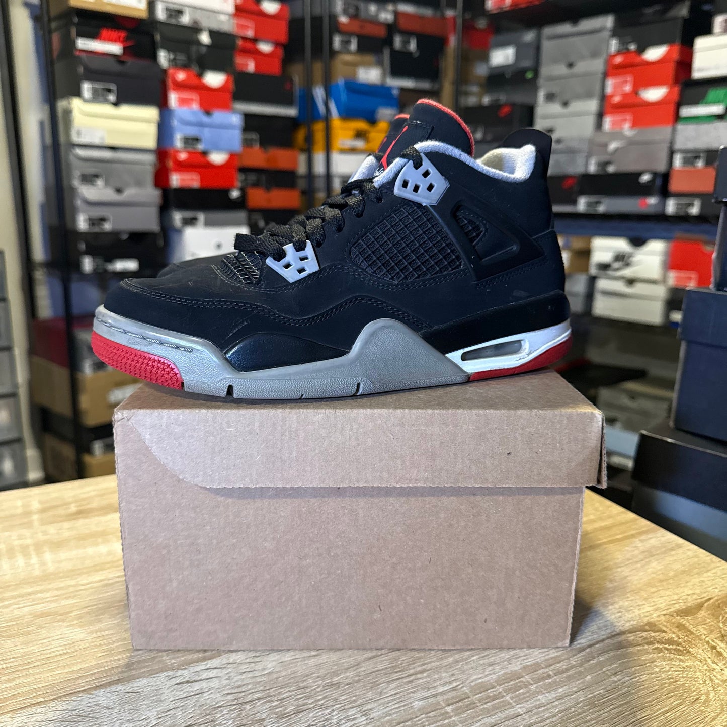 Size 6.5Y - AJ 4 Bred 2019