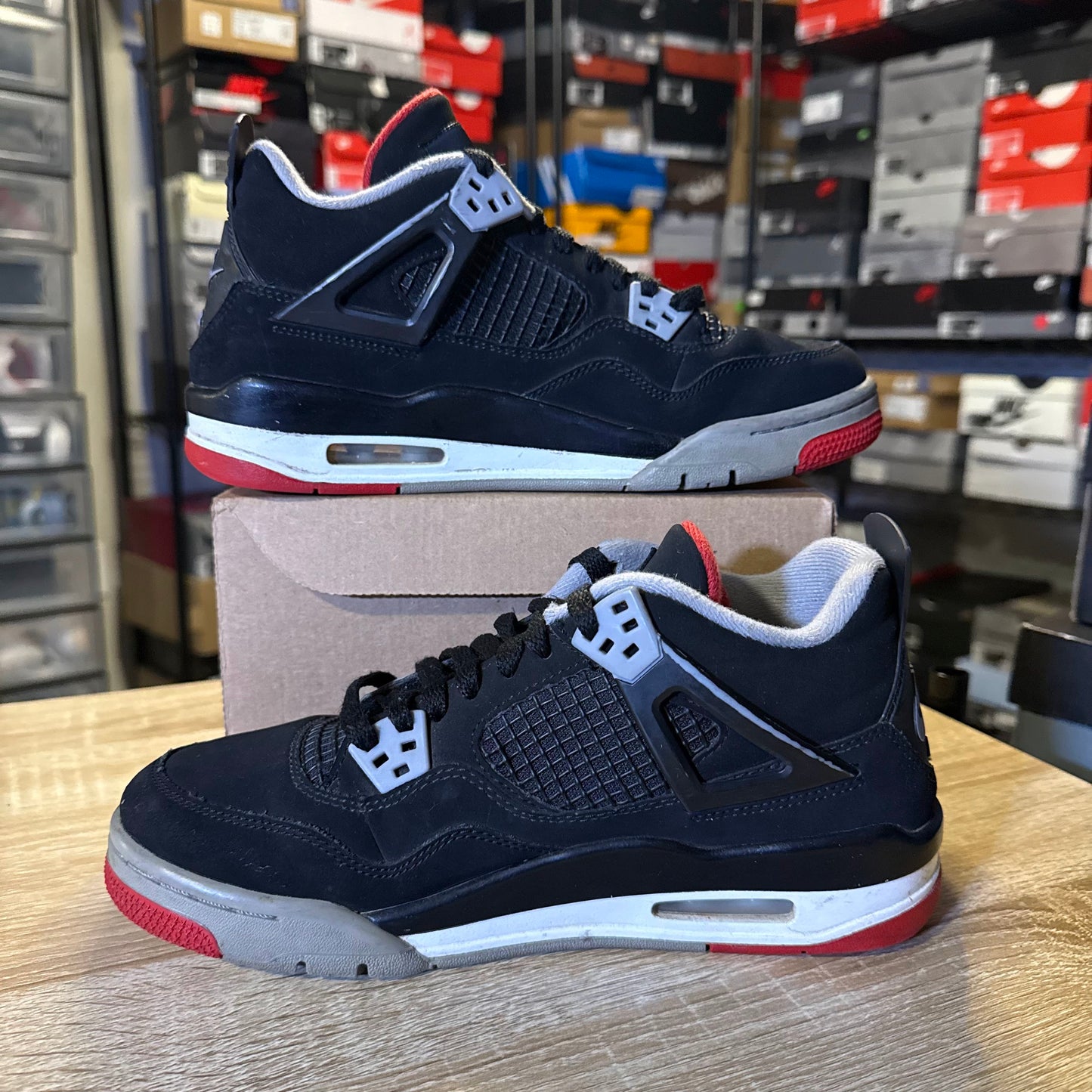 Size 6.5Y - AJ 4 Bred 2019