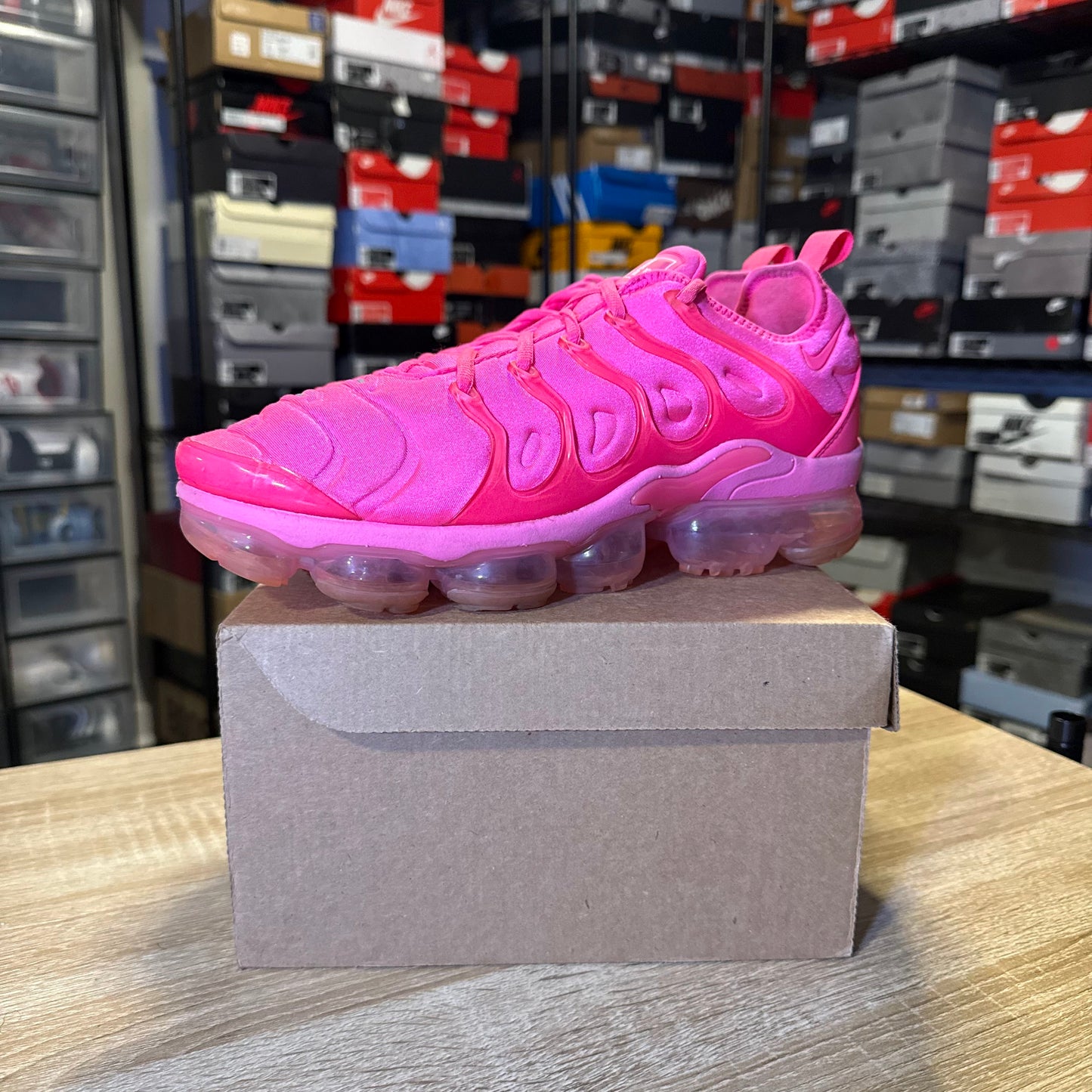 Size 10 - VaporMax Plus Hyper Pink