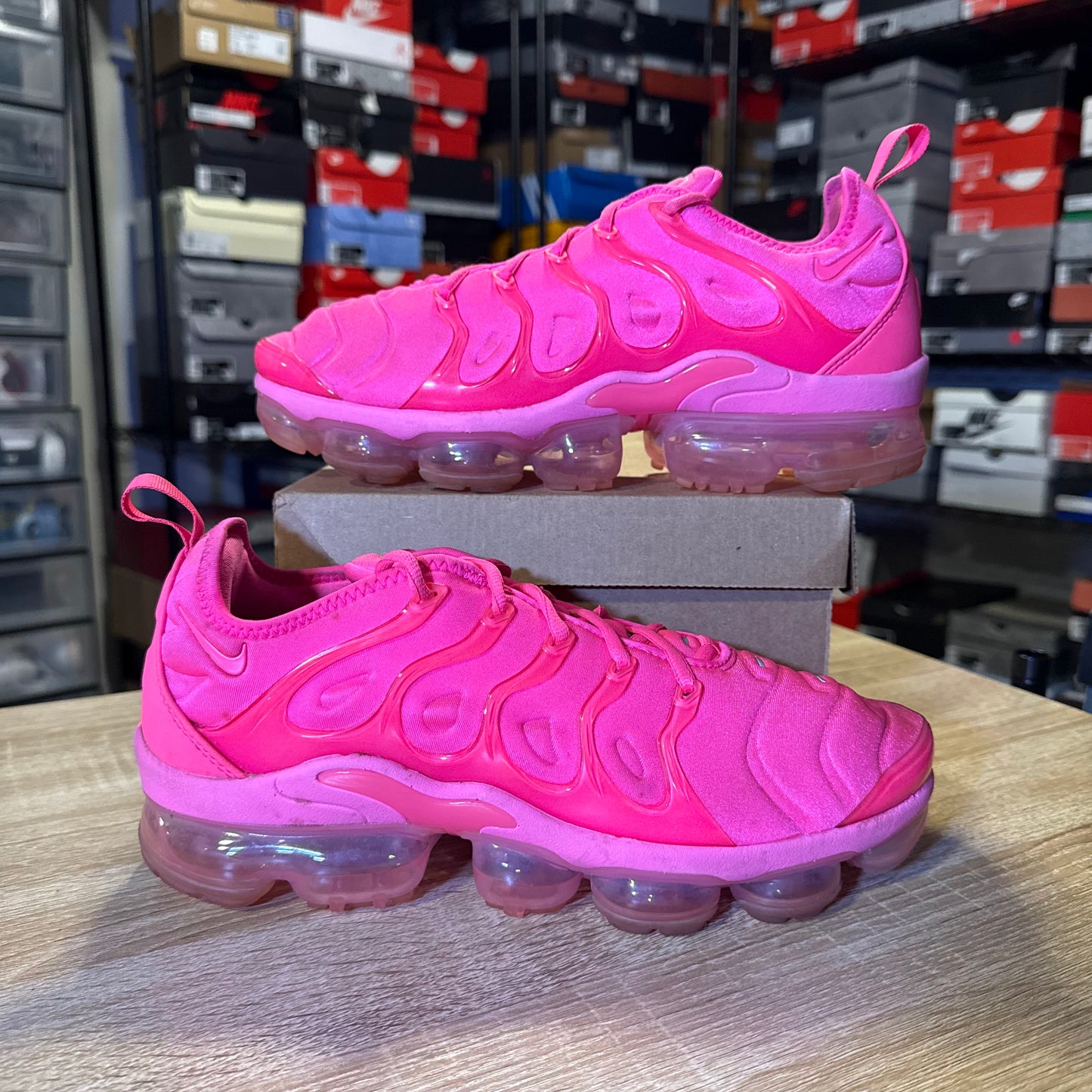 Size 10 - VaporMax Plus Hyper Pink