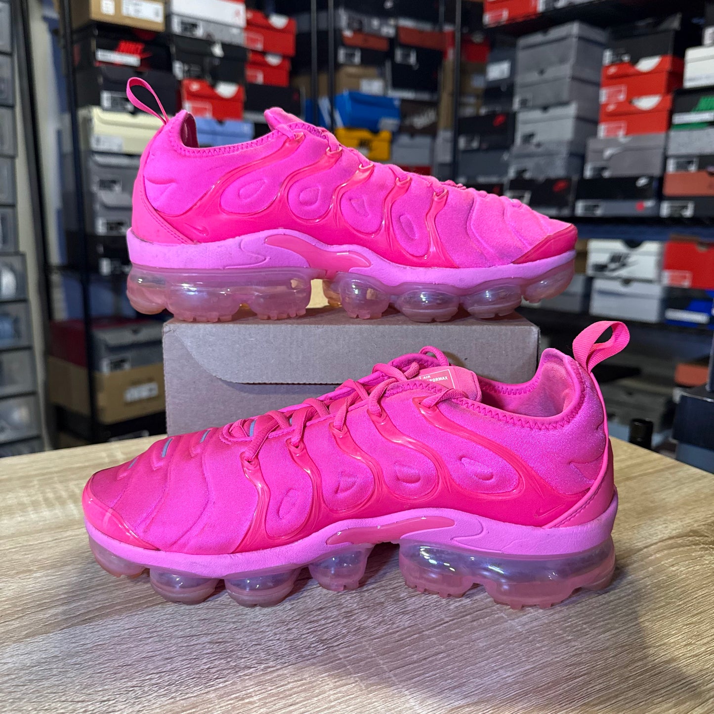 Size 10 - VaporMax Plus Hyper Pink