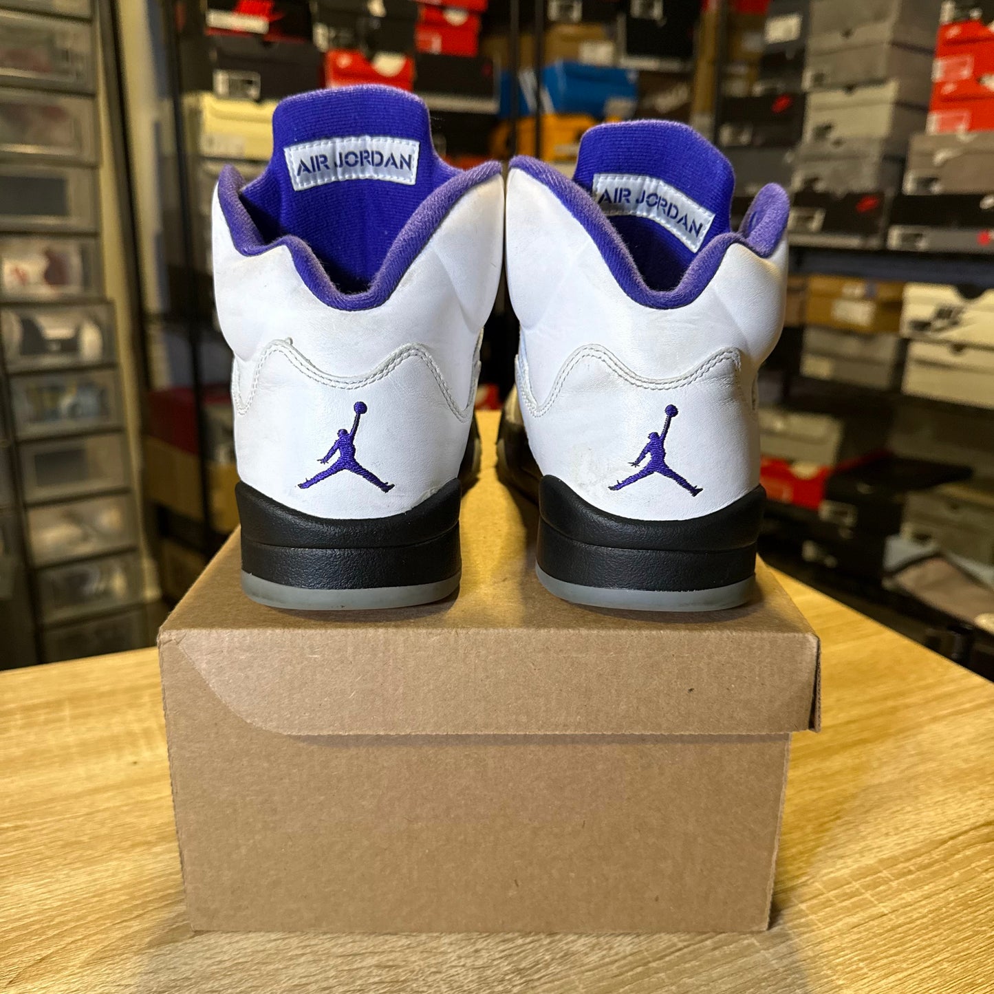 Size 8.5 - AJ 5 Concord