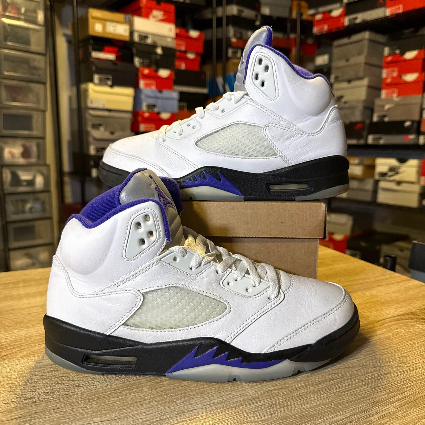 Size 8.5 - AJ 5 Concord