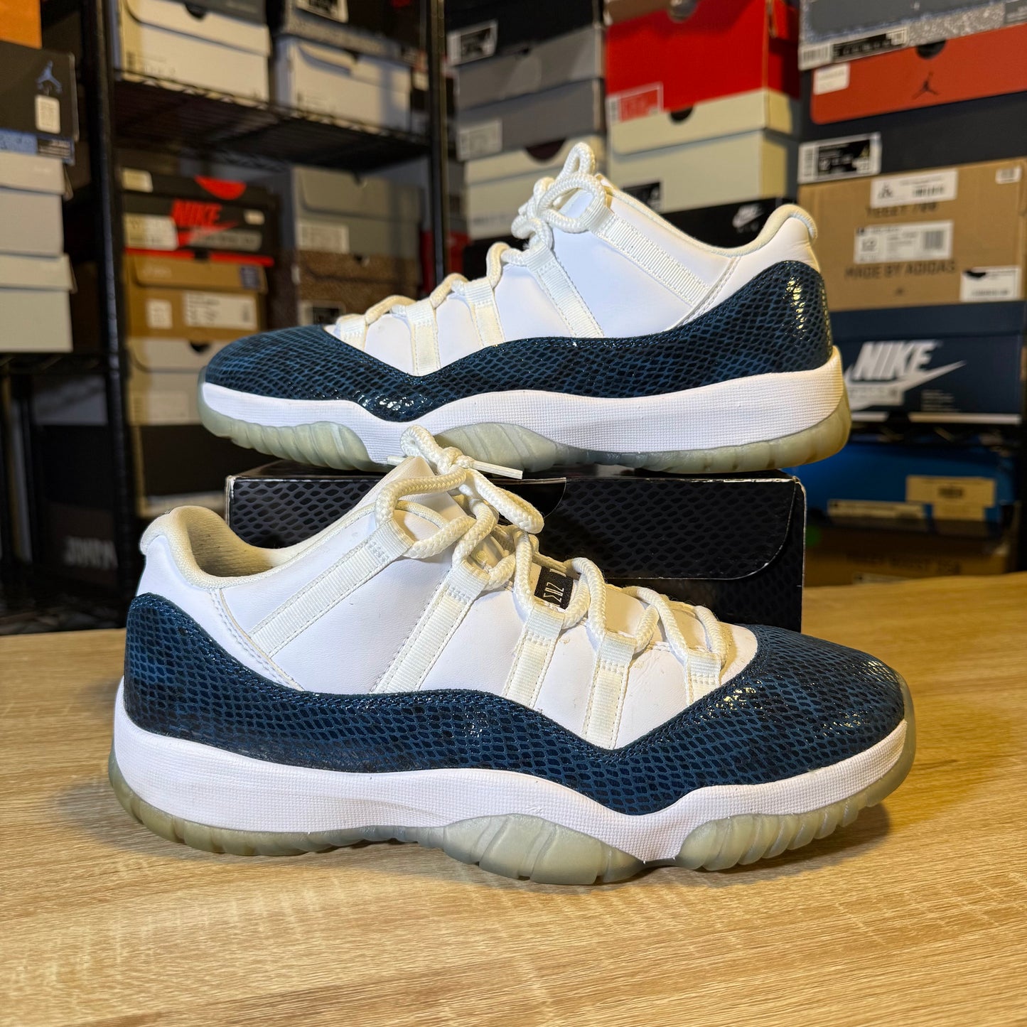 Size 10 - AJ 11 Low Navy Snakeskin