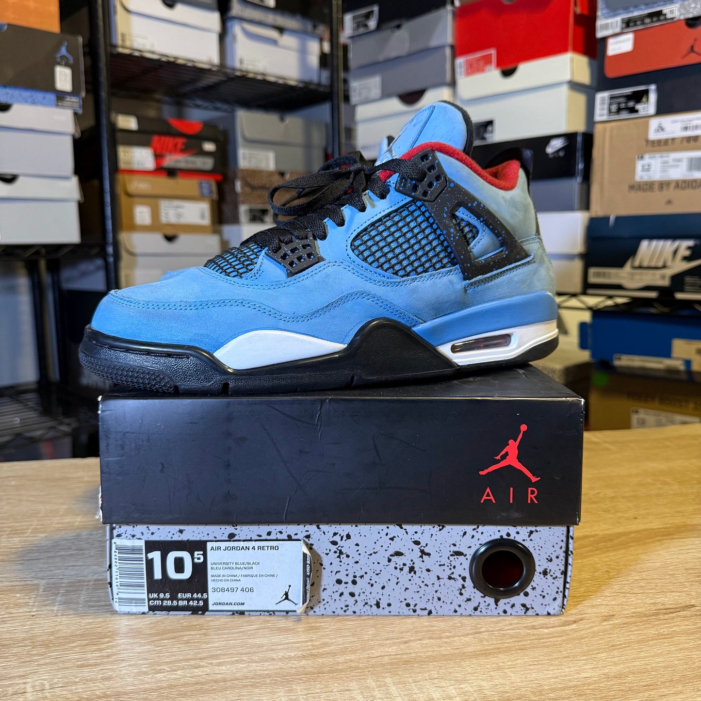 Size 10.5 - AJ 4 Retro x Travis Scott Mid Cactus Jack