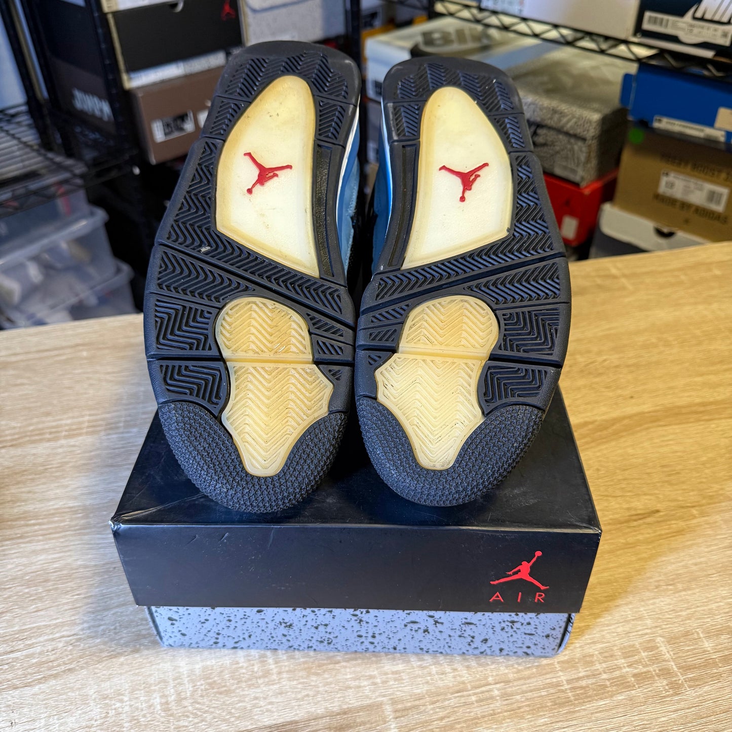 Size 10.5 - AJ 4 Retro x Travis Scott Mid Cactus Jack