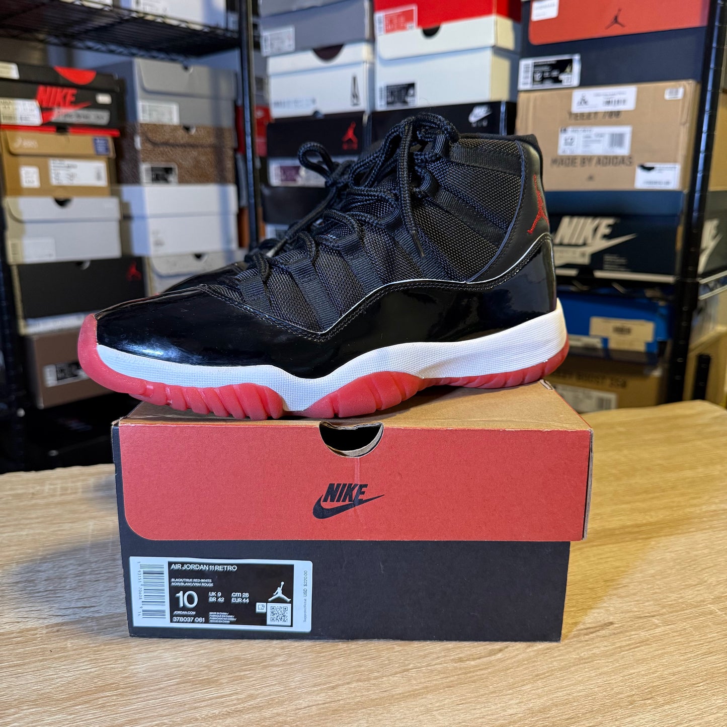 Size 10 - AJ 11 Bred 2019