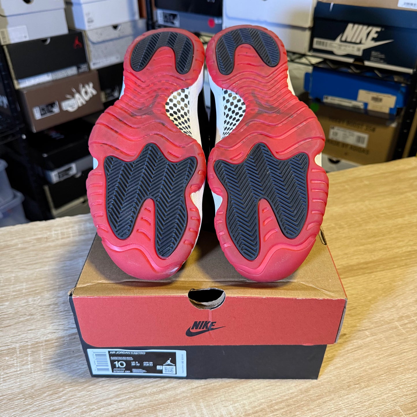 Size 10 - AJ 11 Bred 2019