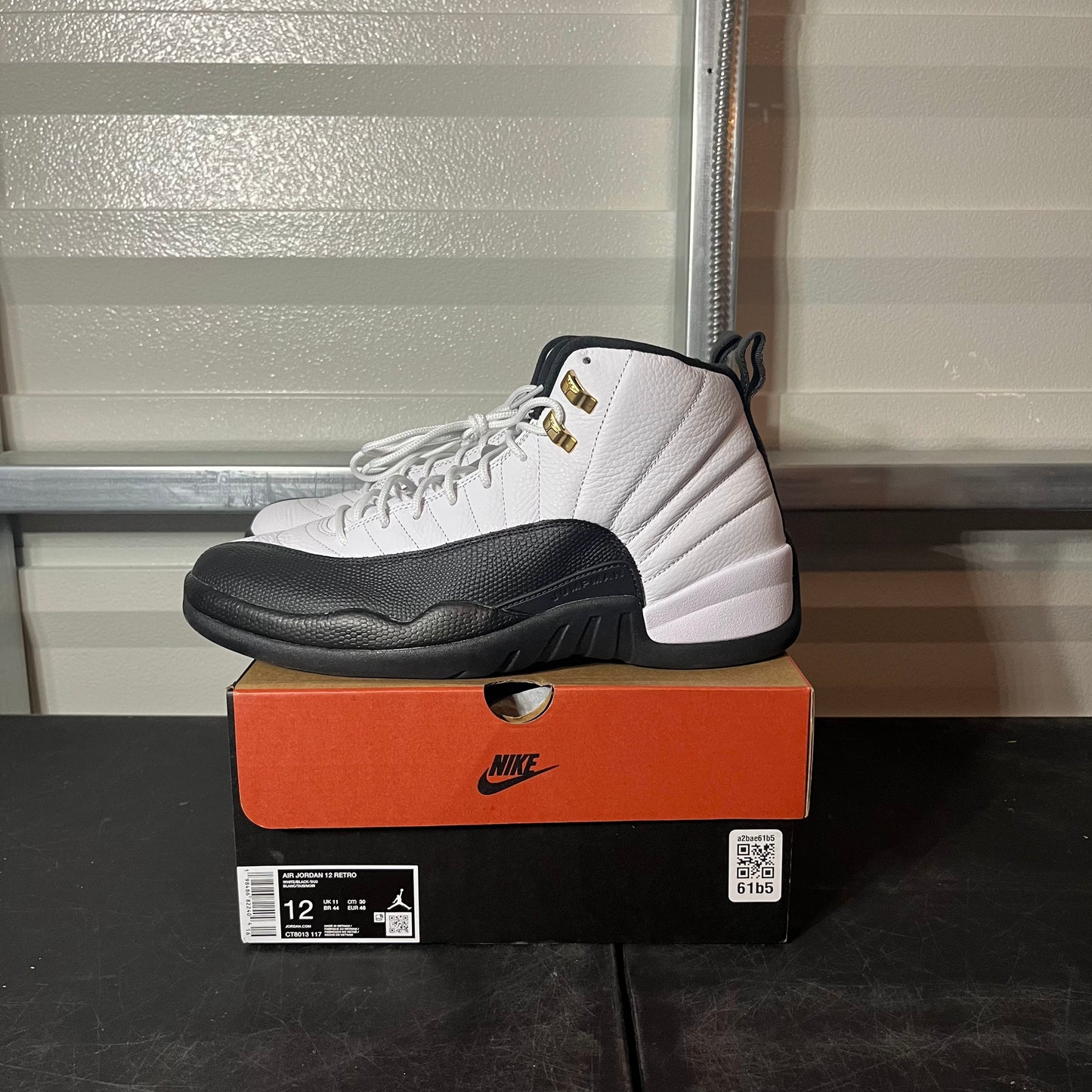 Size 12 - AJ 12 Playoff