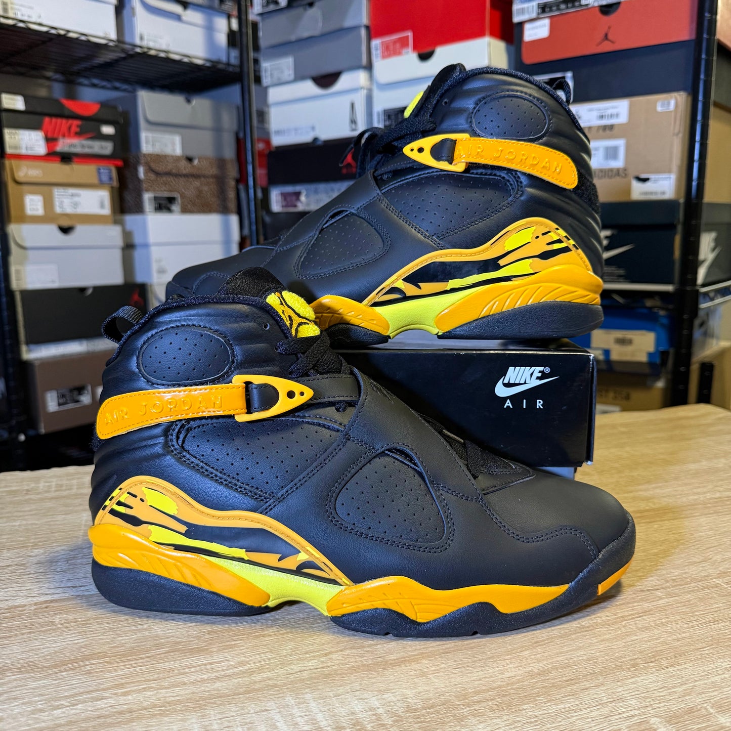 Size 10.5 M - AJ 8 Taxi Yellow