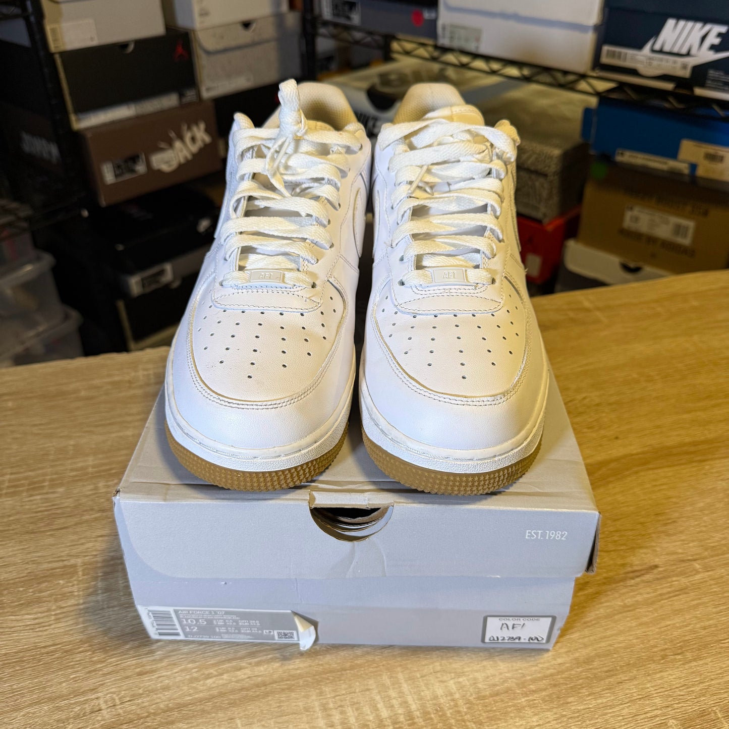 Size 10.5 - AF 1 White Gum