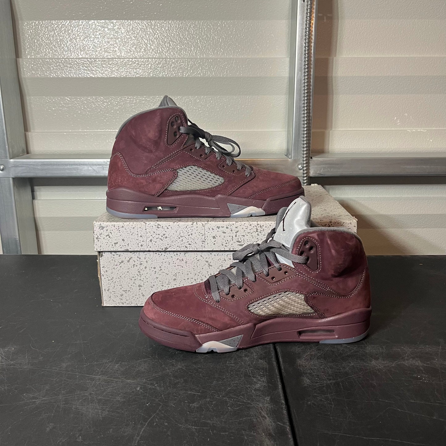 Size 10.5 - AJ 5 Burgundy