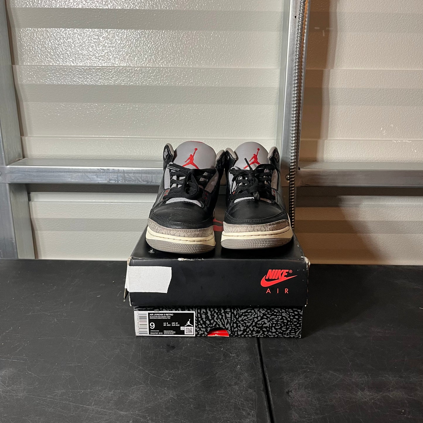 Size 9 - AJ 3 Retro Black Cement