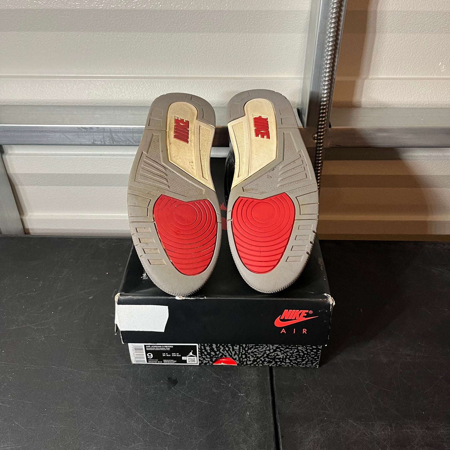 Size 9 - AJ 3 Retro Black Cement